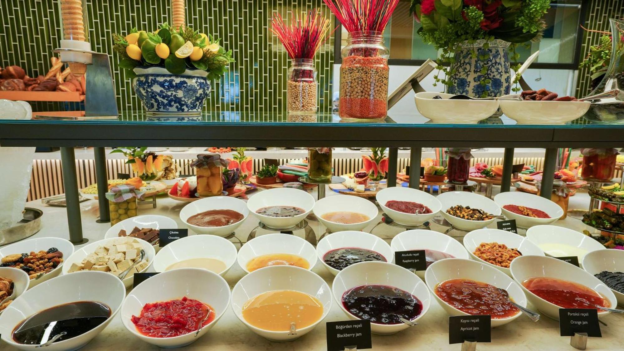 Radisson Hotel Istanbul Merter Extérieur photo